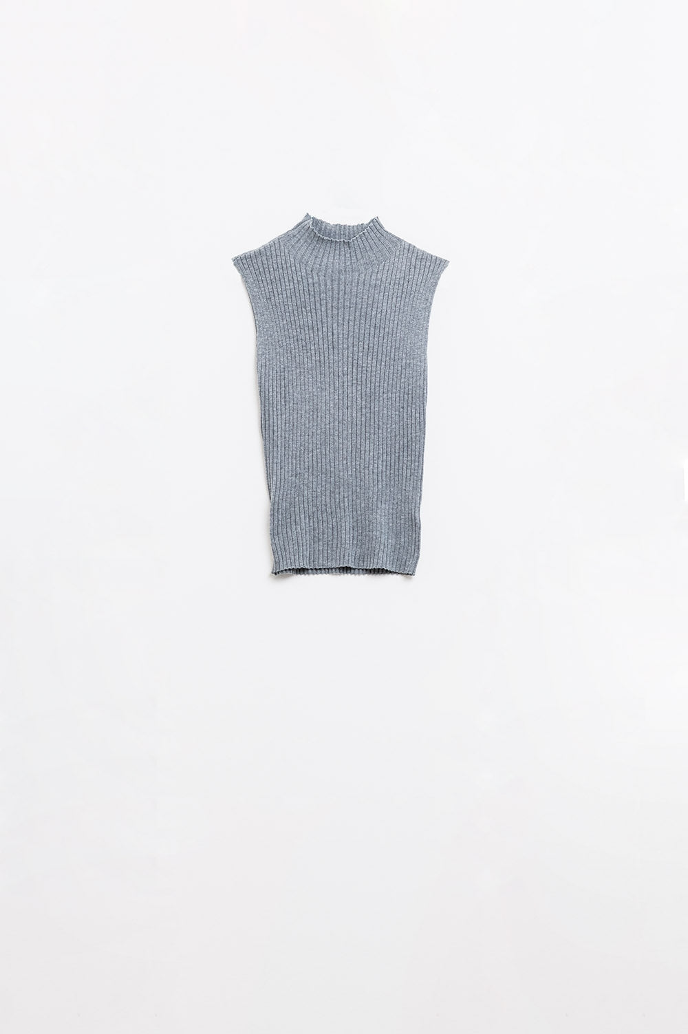 Q2 Maglione senza maniche in lana a maglia fine di colore grigio