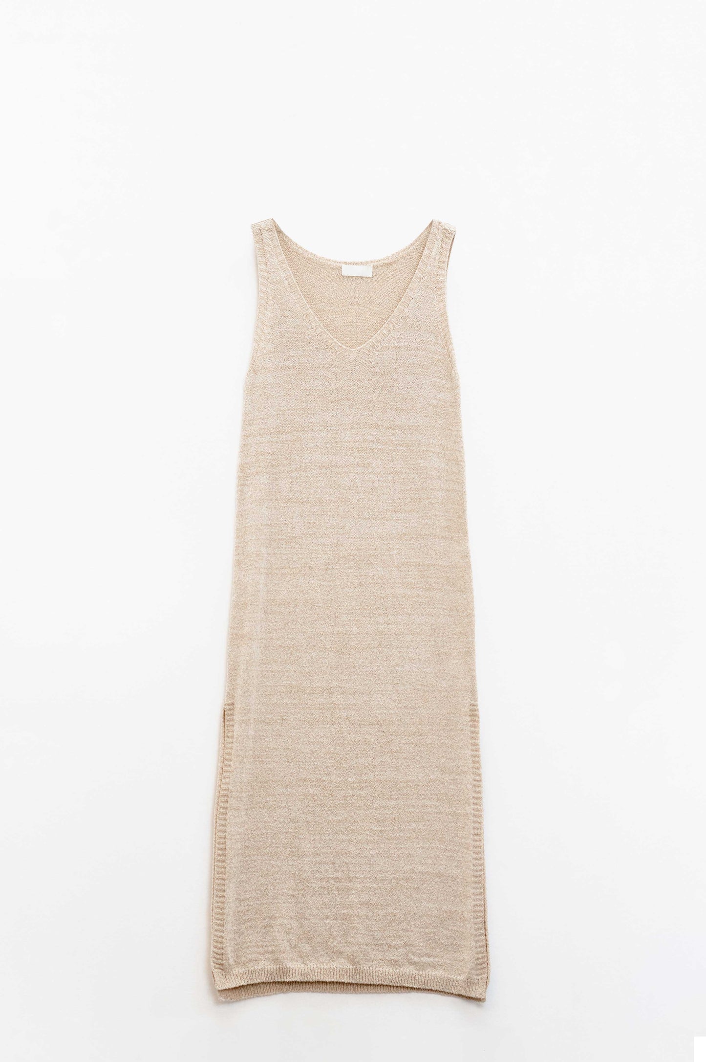 Q2 Maxi abito beige senza maniche con spacco laterale