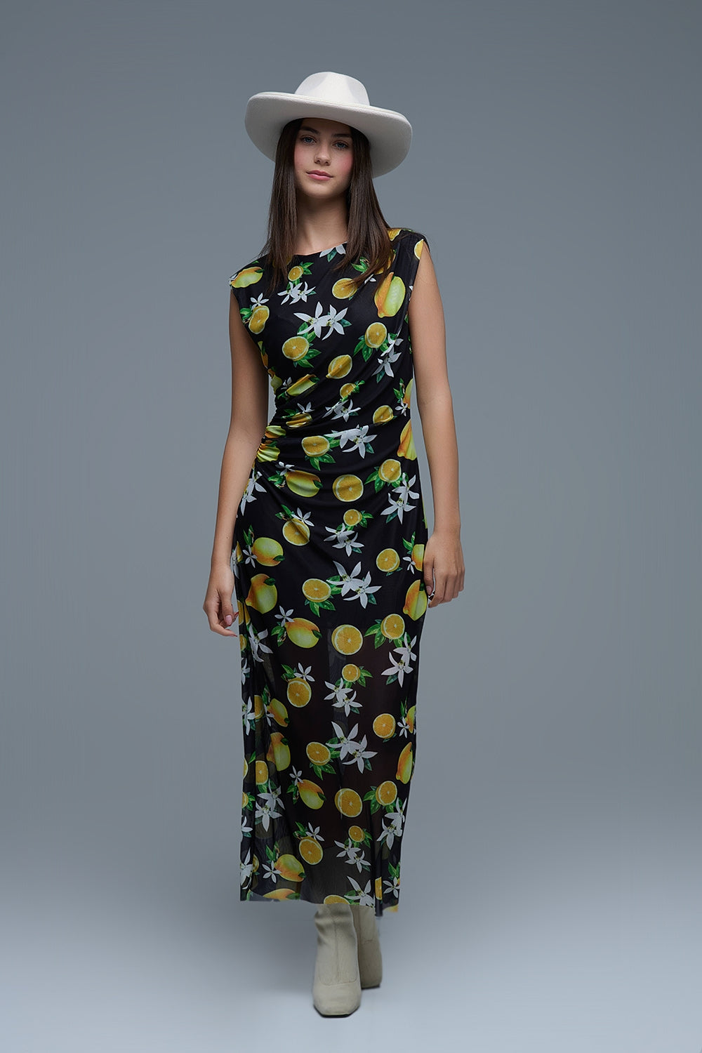 Maxi abito in tulle nero con stampa laterale in giallo e limone