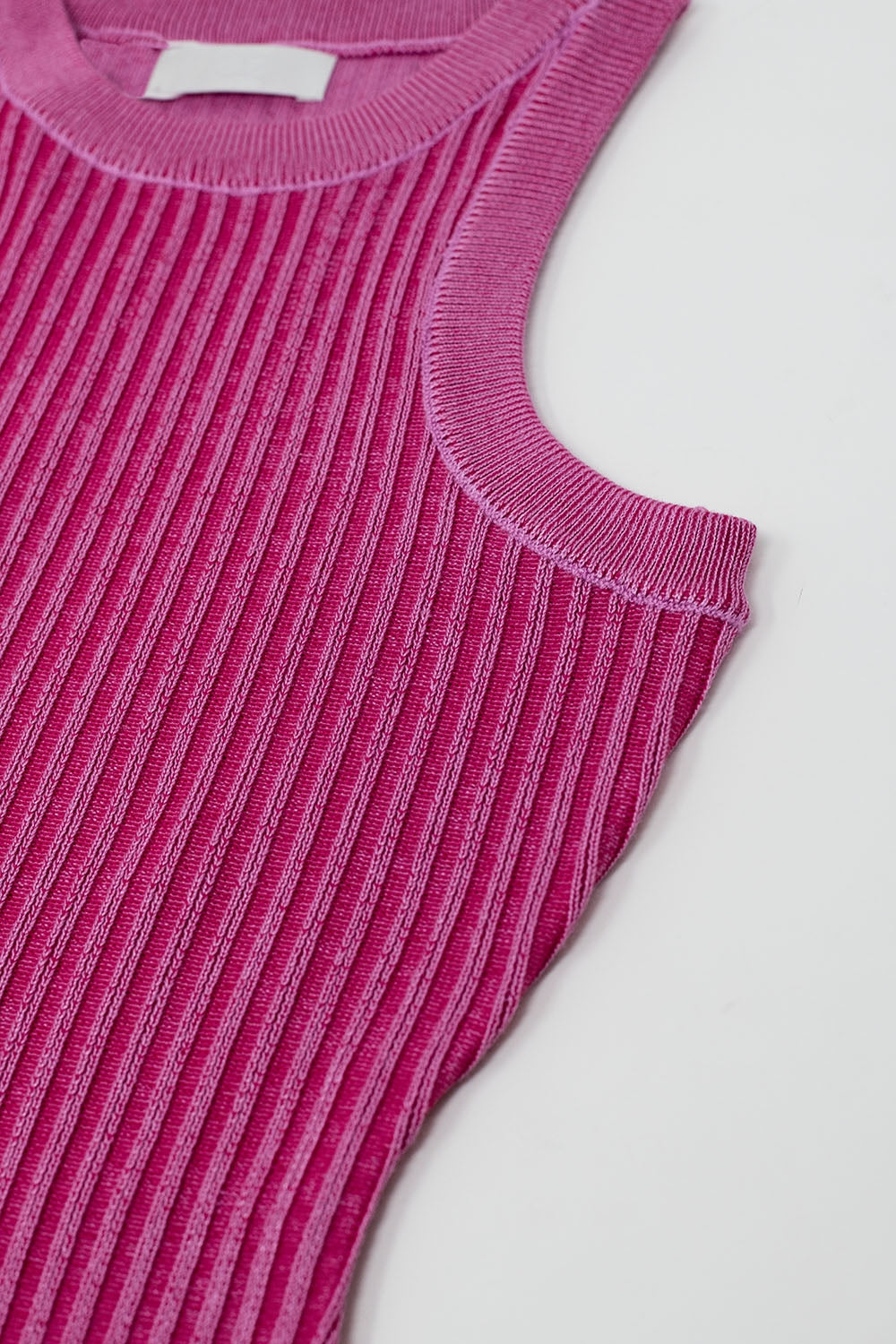 Maxi abito senza maniche a costine con aletta Bodycon in fucsia