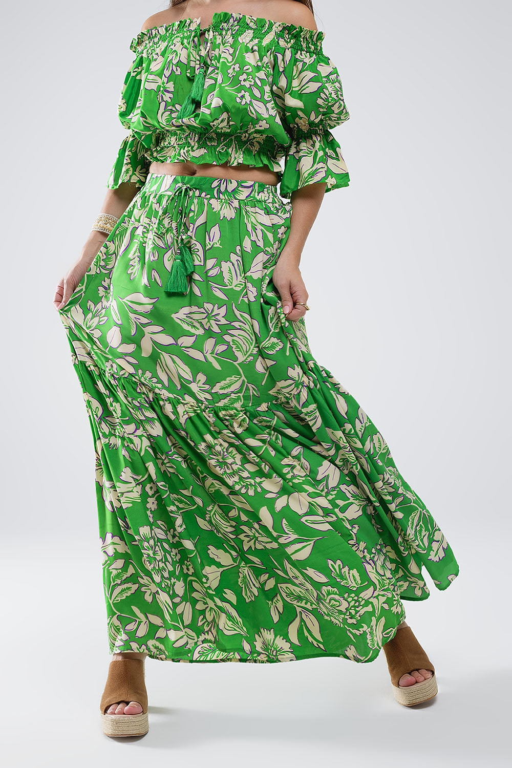 Maxi gonna a pieghe con stampa floreale verde