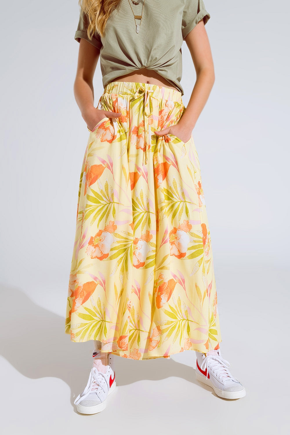 maxi gonna gialla con stampa tropicale