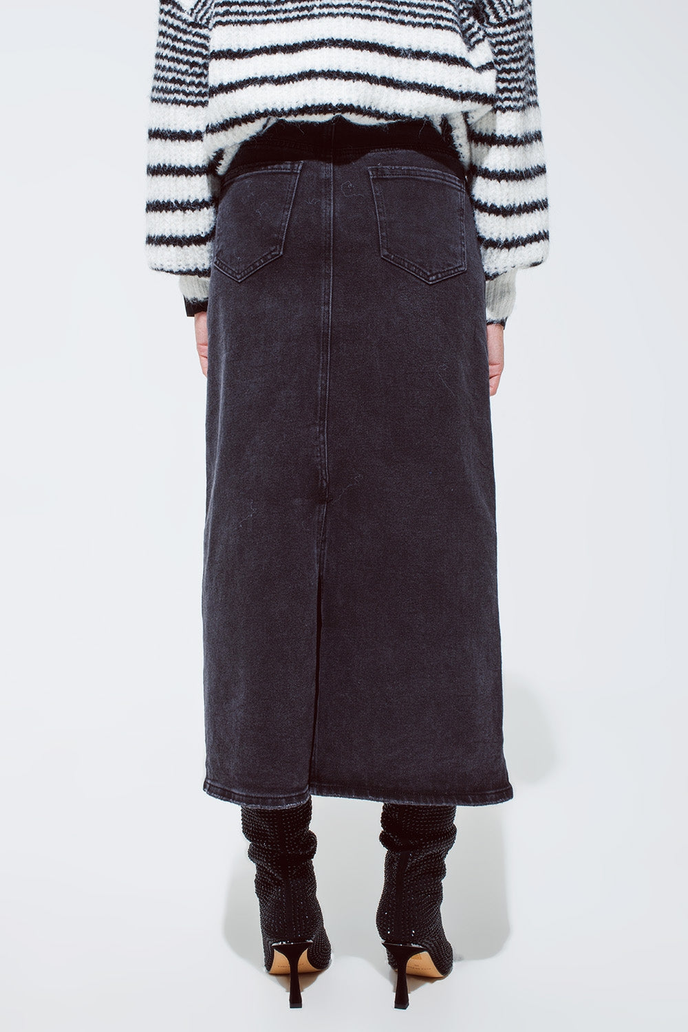 Maxi gonna in denim nero con spacco sul retro