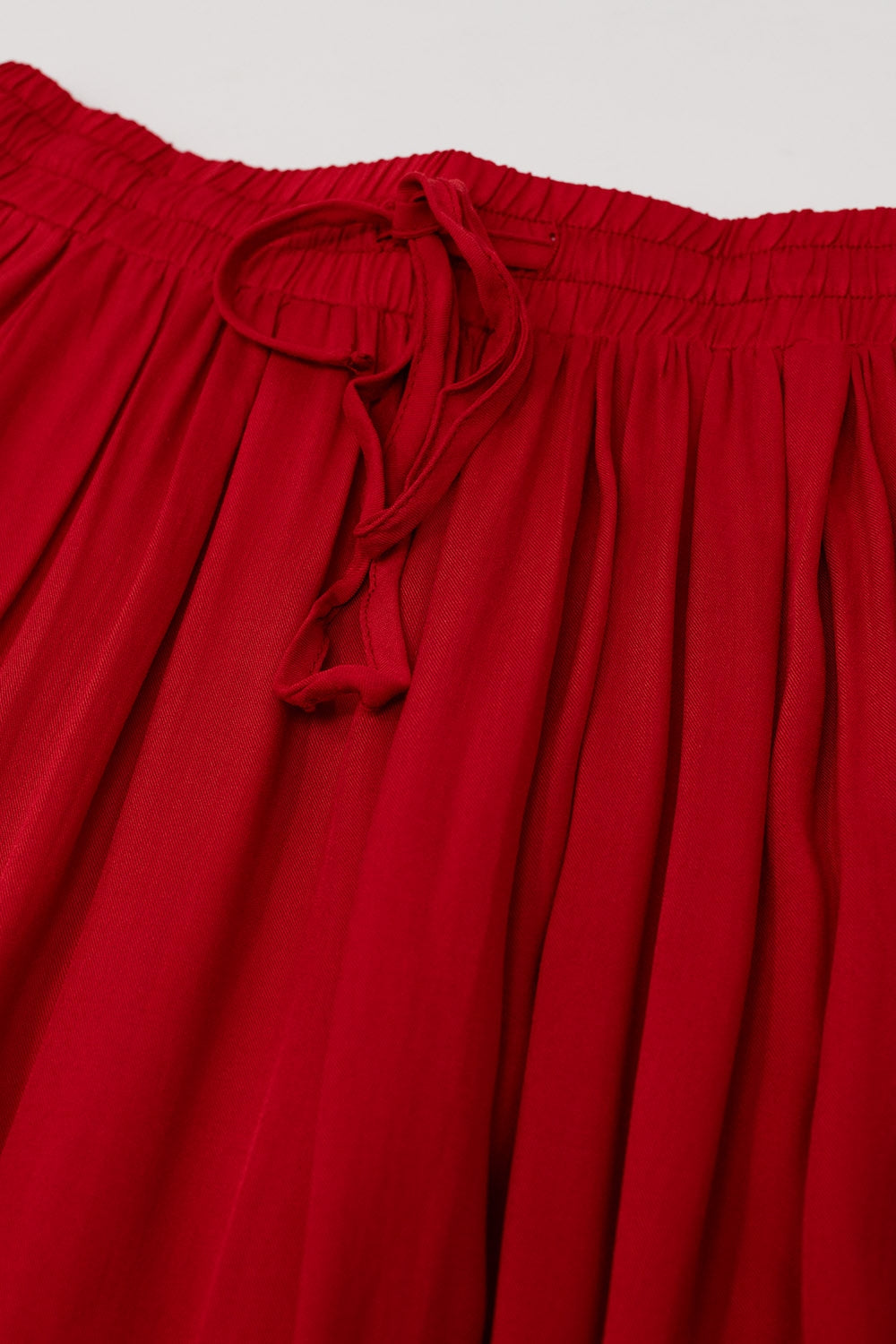 Maxi gonna in tessuto fluido rosso con elastico in vita