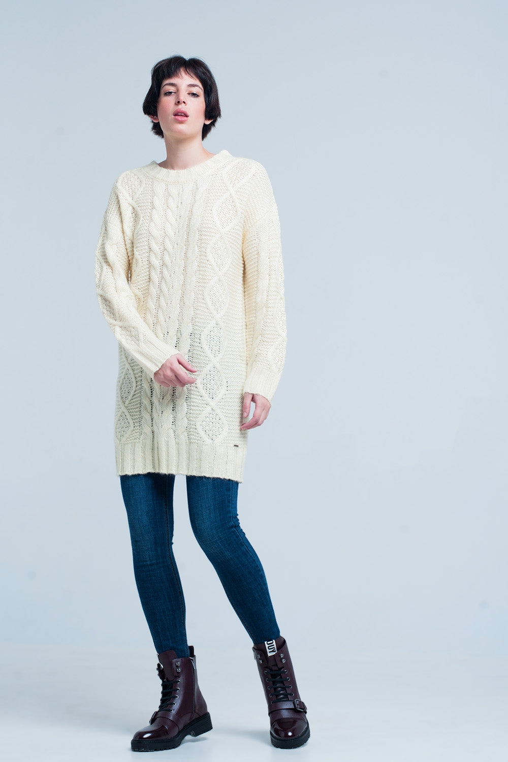 Mini abito lavorato a maglia trecce giallo