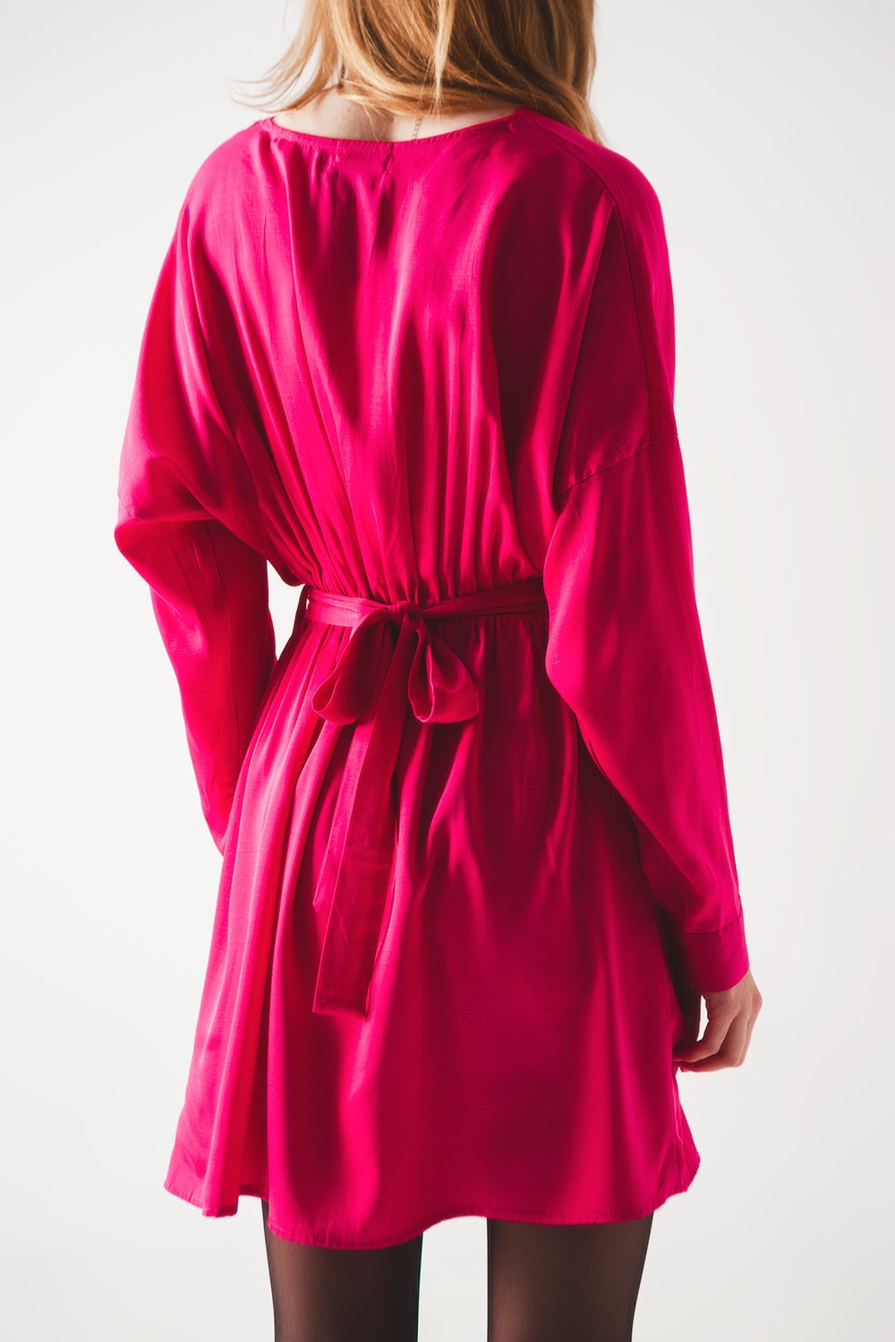 Mini vestito in raso rosso