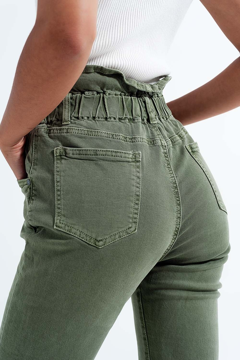 Mom jeans con cintura elasticizzata paperbag kaki