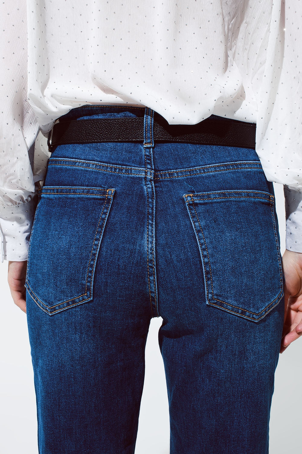 Mum Jeans in lavaggio medio con orlo ripiegato