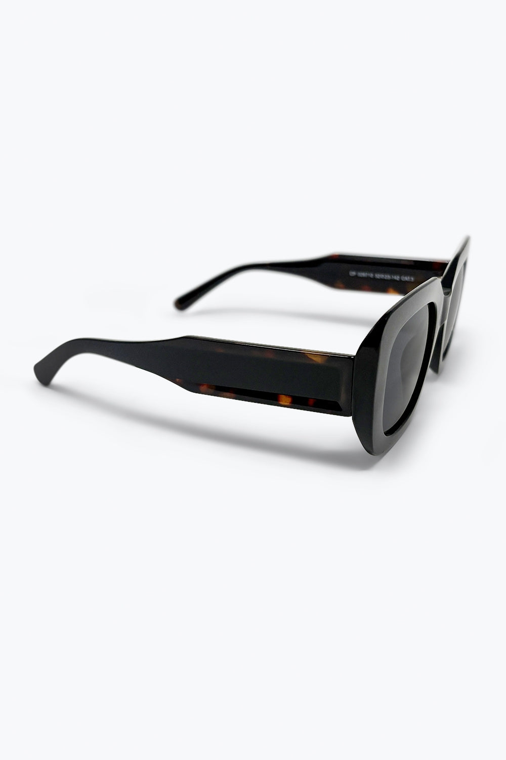 Occhiali da sole con montatura quadrata oversize in acetato nero lucido