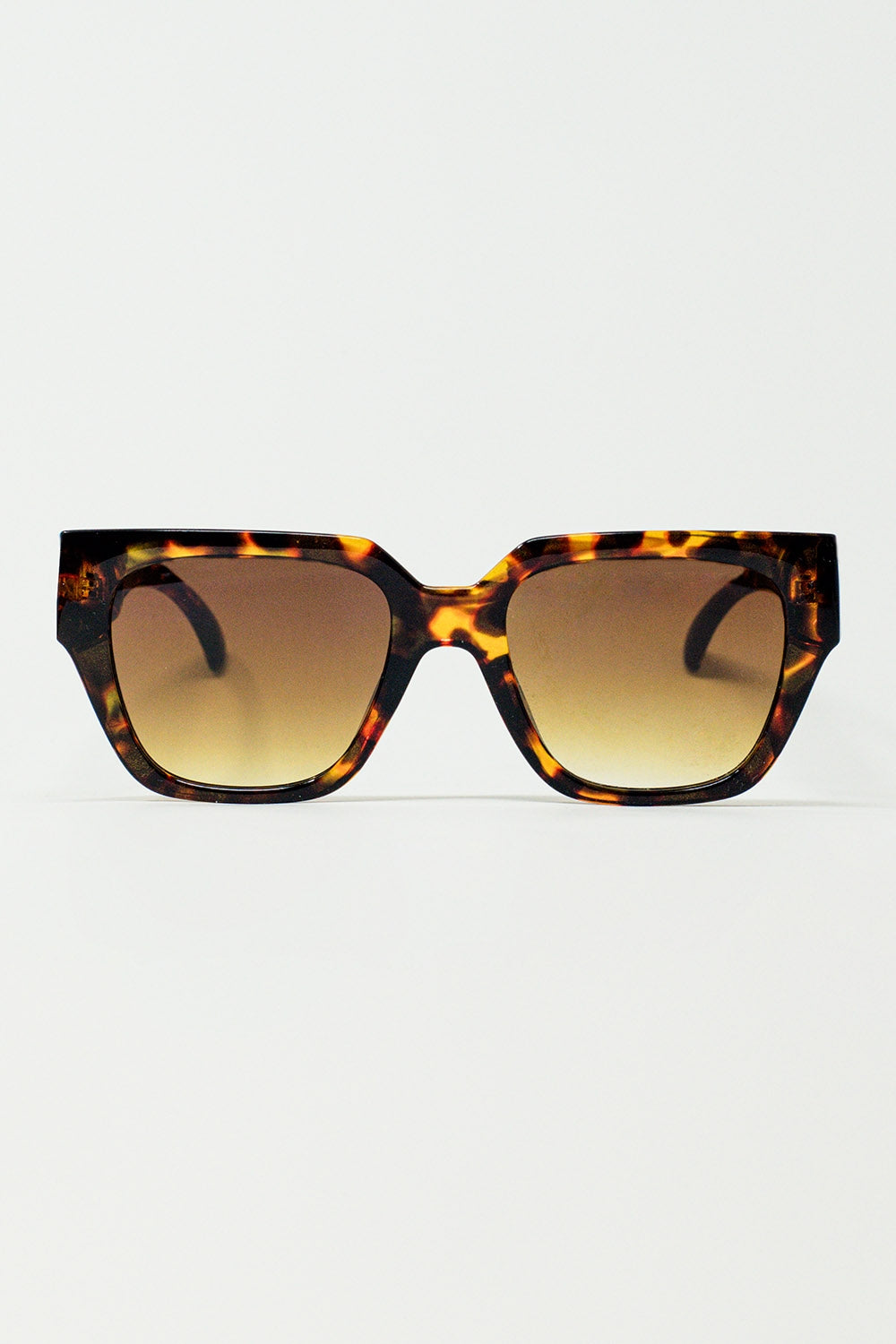 Q2 Occhiali da sole oversize in vintage marrone