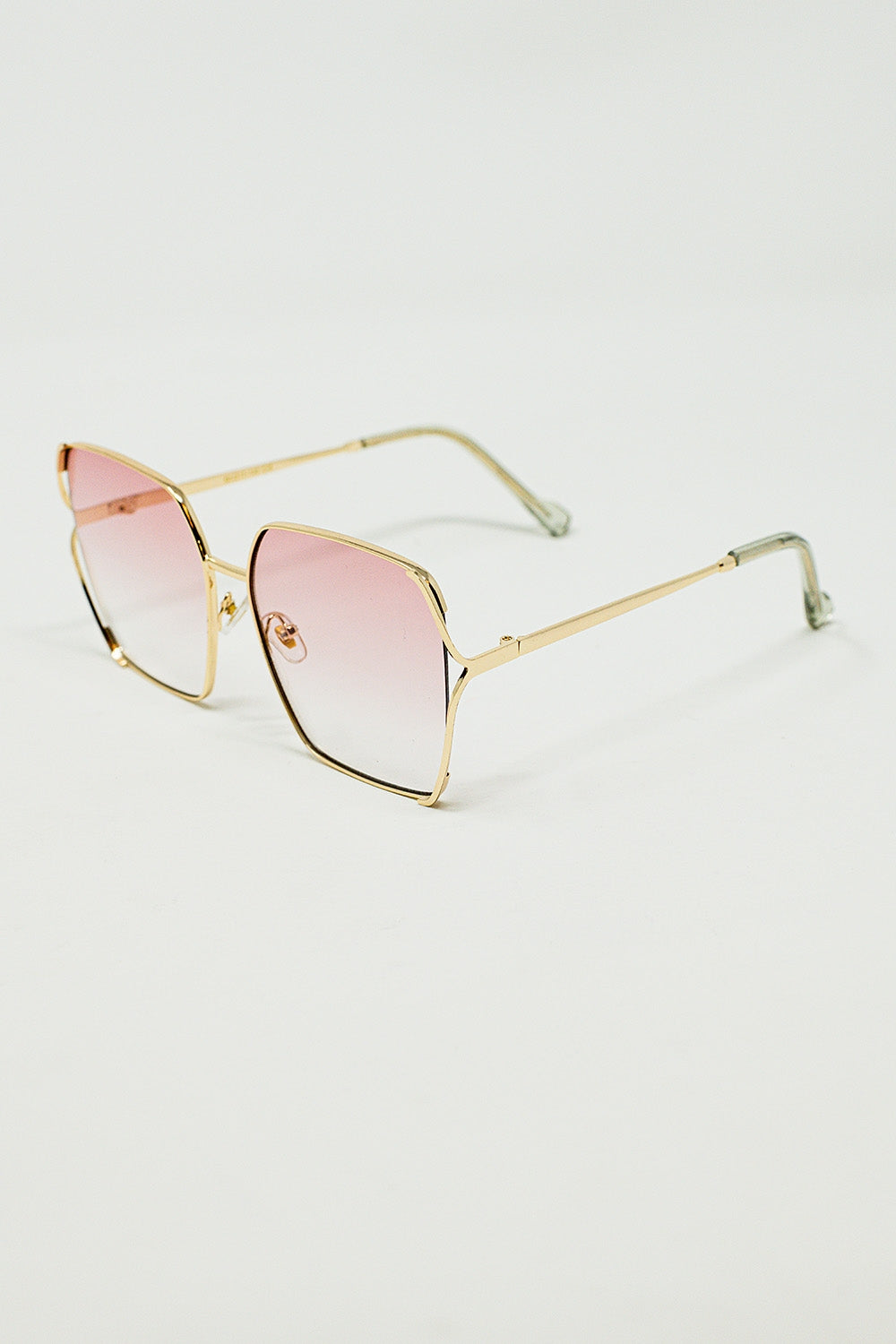 Occhiali da sole quadrati oversize in metallo con lenti sfumate rosa chiaro