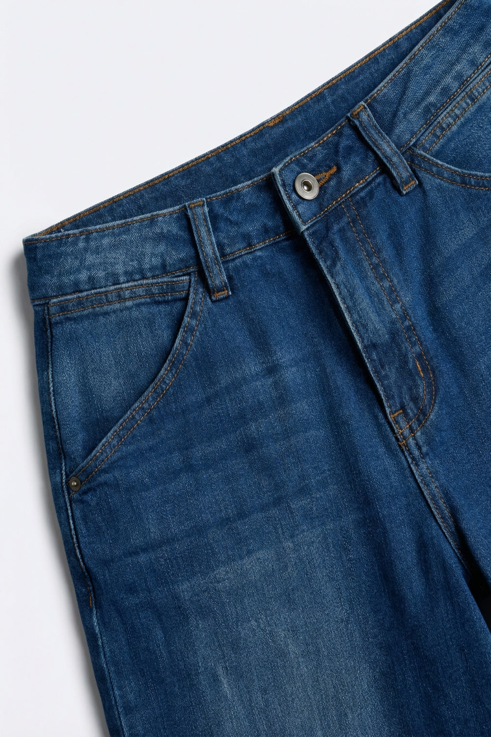 Pantaloncini di jeans a gamba larga con lavaggio chiaro blu
