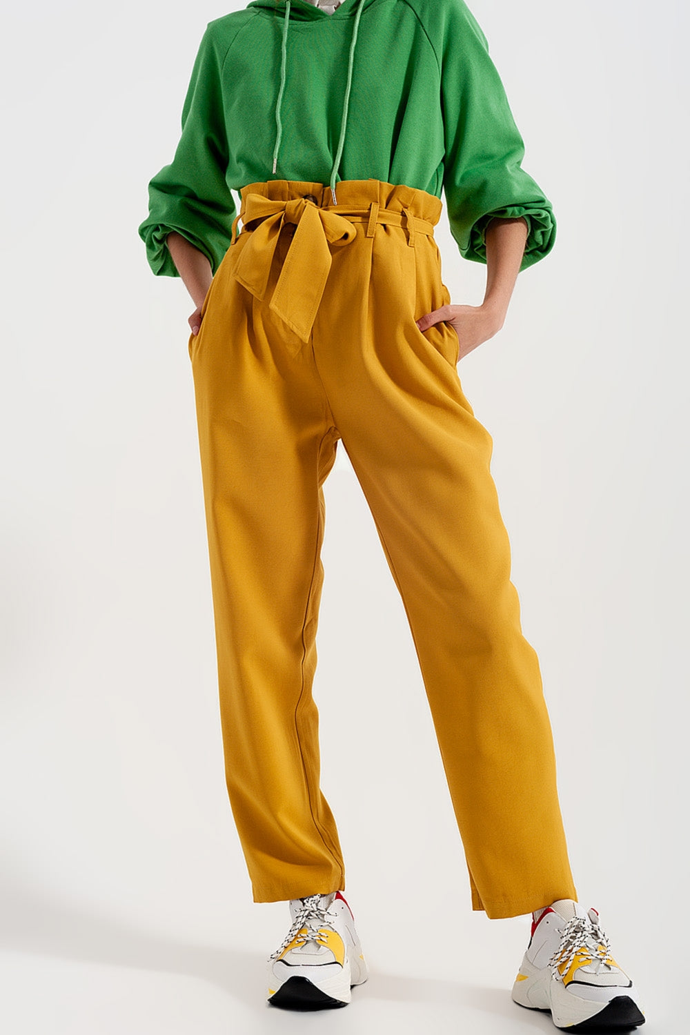 Pantaloni a vita alta con cintura giallo