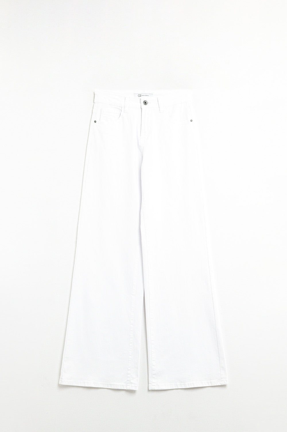 Pantaloni bianchi a gamba larga