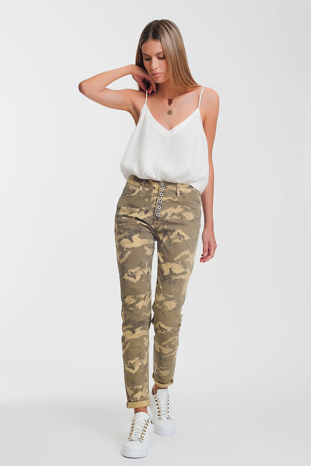 Pantaloni boyfriend mimetici