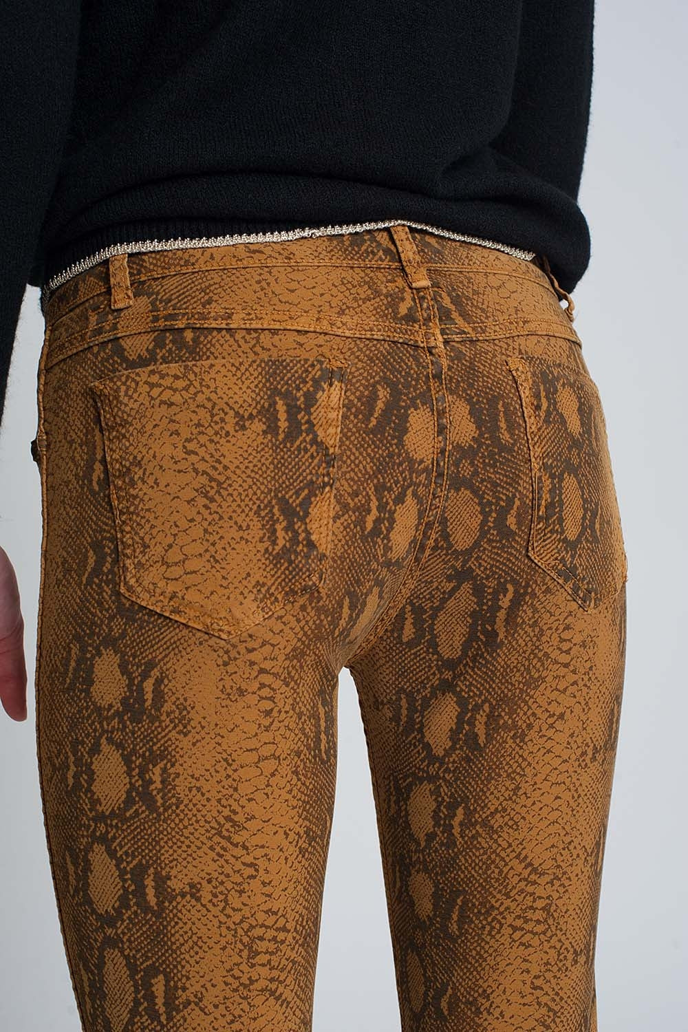 Pantaloni double-face skinny in Mustard pitonati
