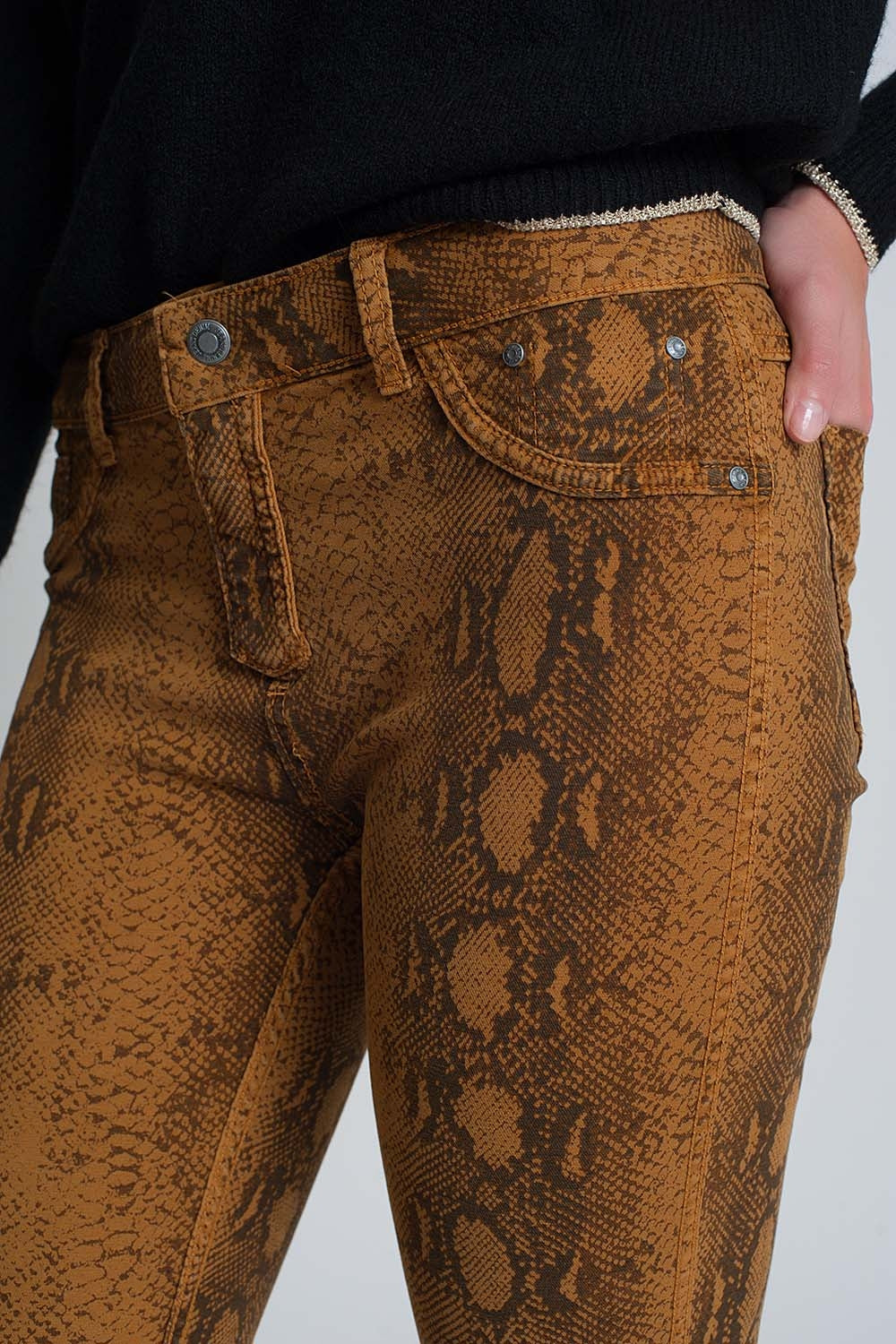 Pantaloni double-face skinny in Mustard pitonati