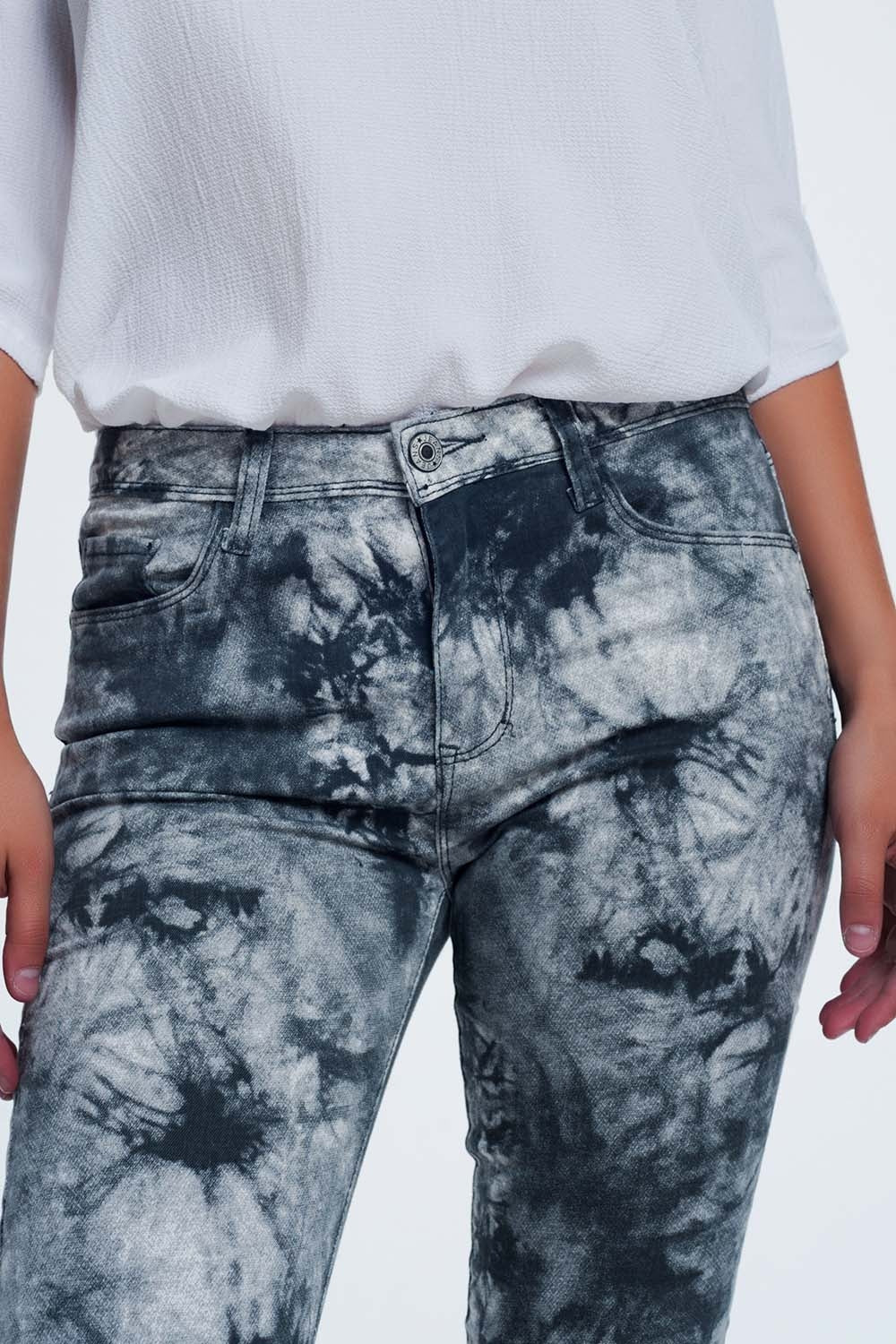 Pantaloni grigi colorati slim