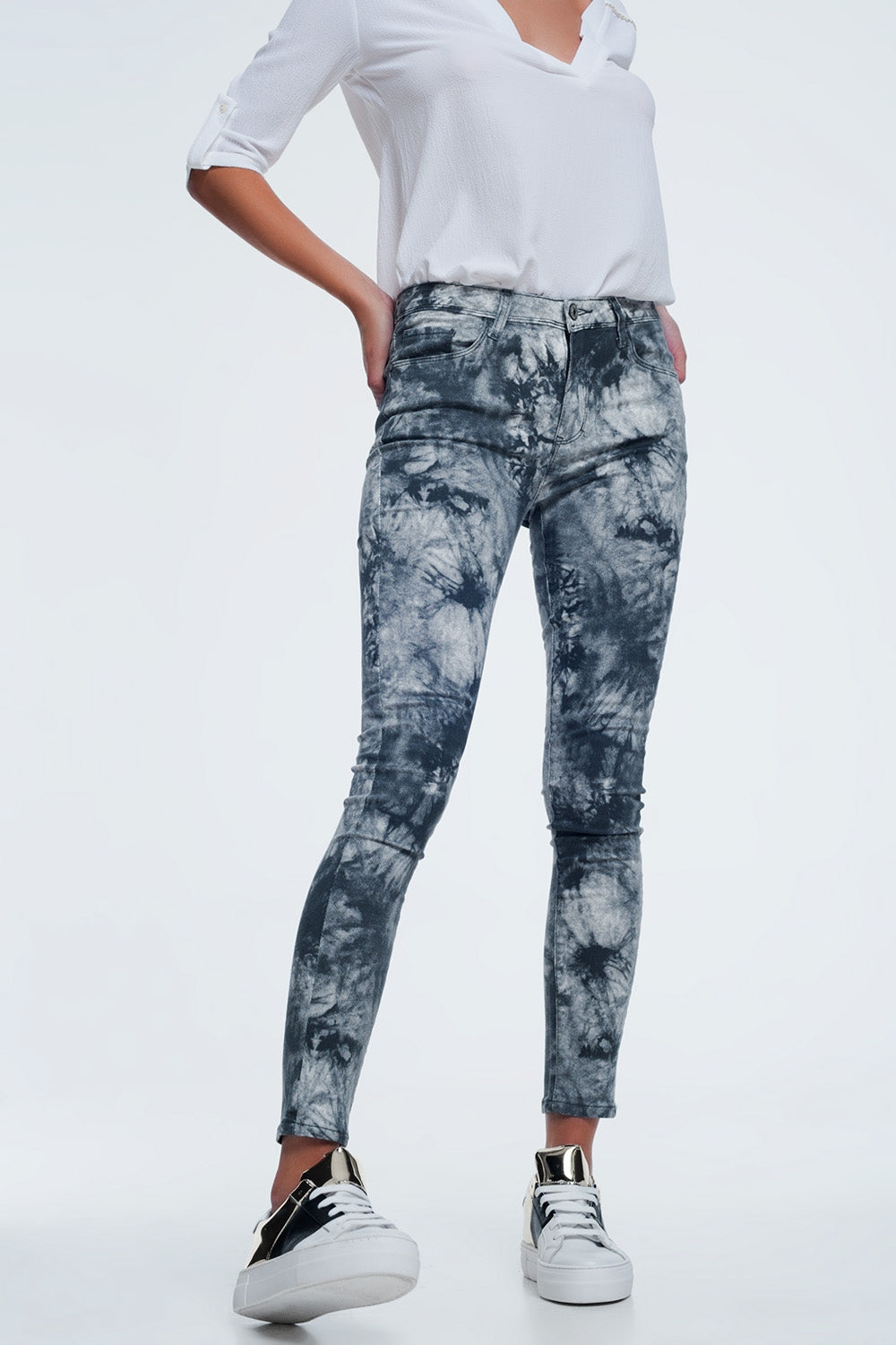 Pantaloni grigi colorati slim
