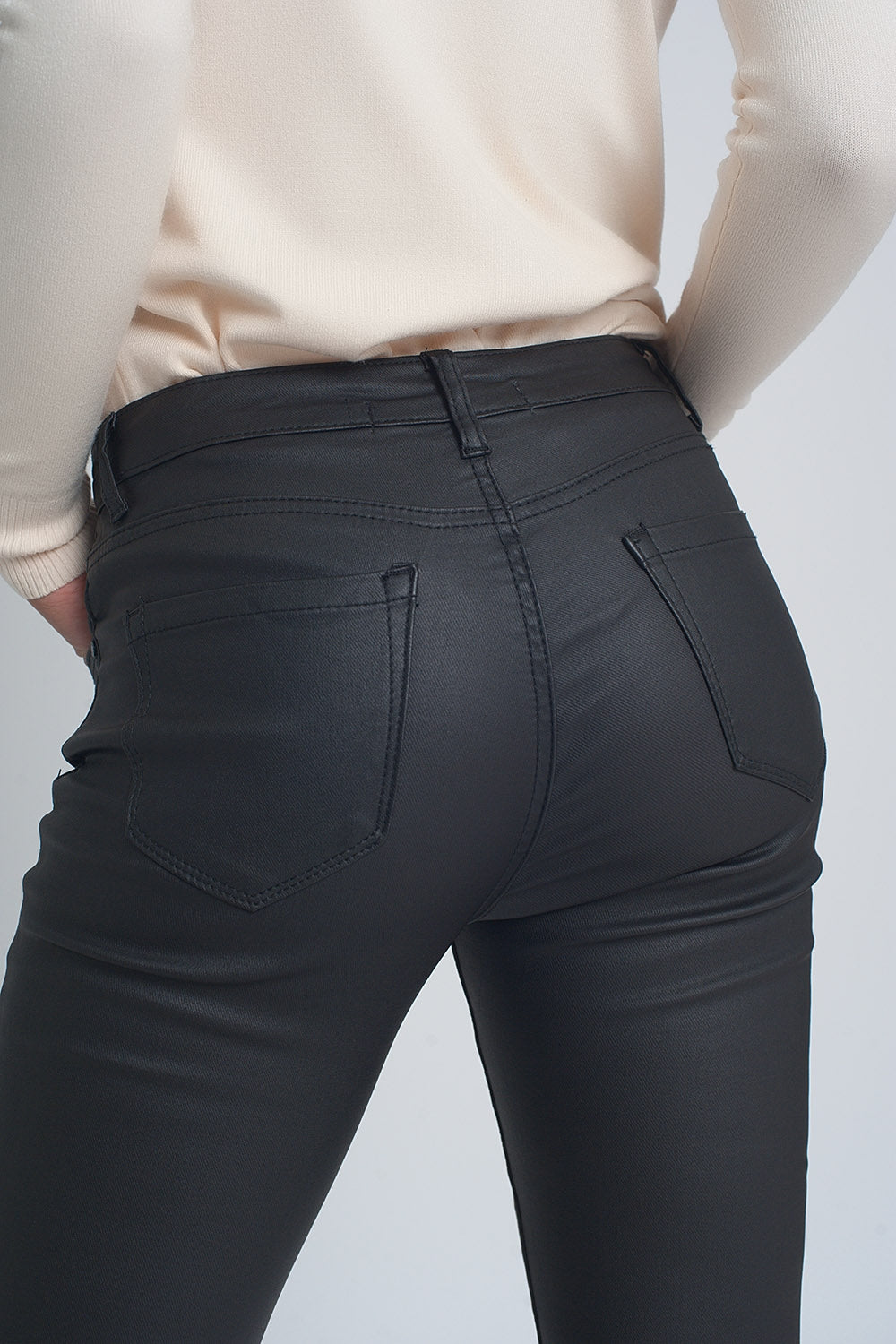 Pantaloni stretti nero effetto pelle
