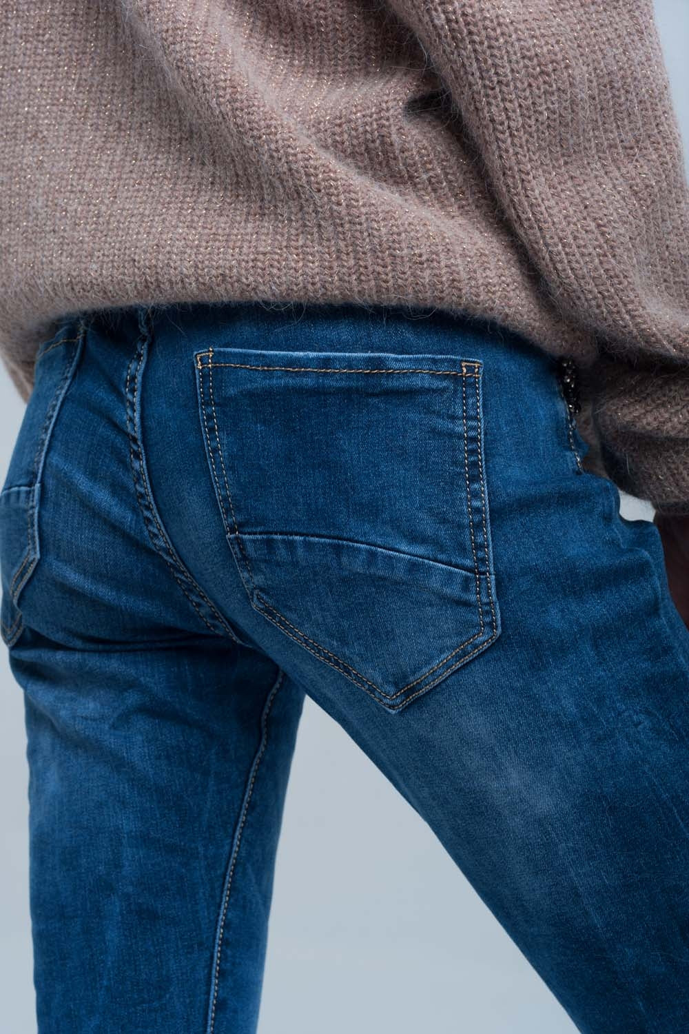 Perlini blu boyfriend dettagliati