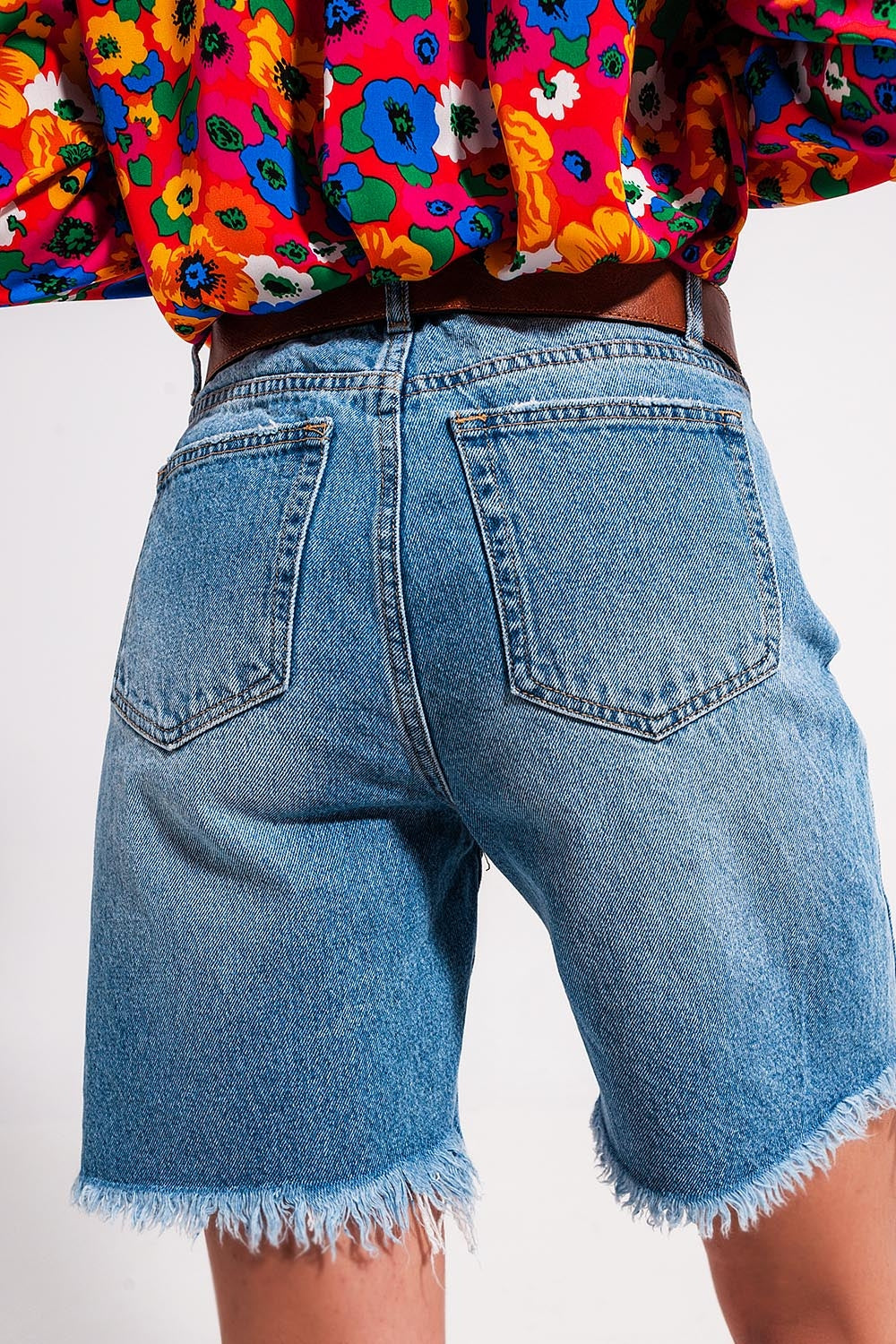Shorts sfilacciati denim chiaro