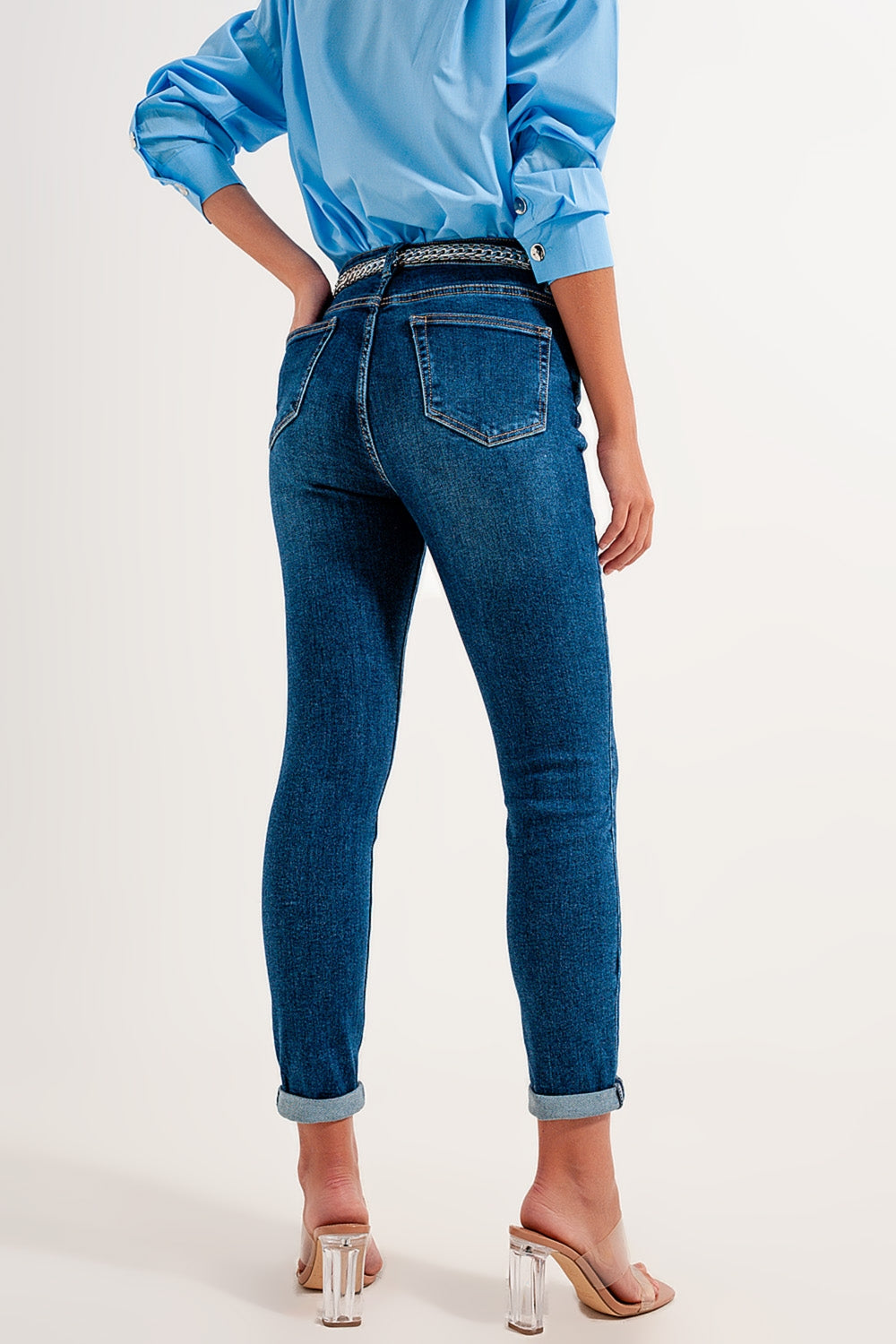 skinny jeans a vita alta lavaggio scuro e risvolti