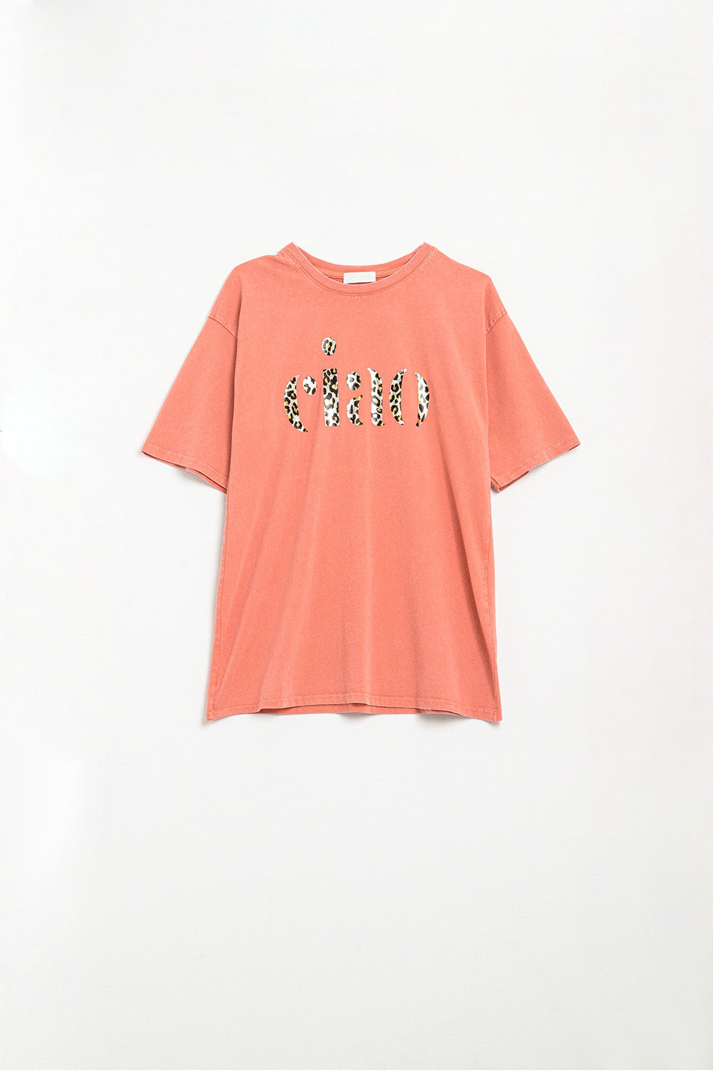 Q2 T-shirt arancione rilassata con Ciao in stampa leopardata