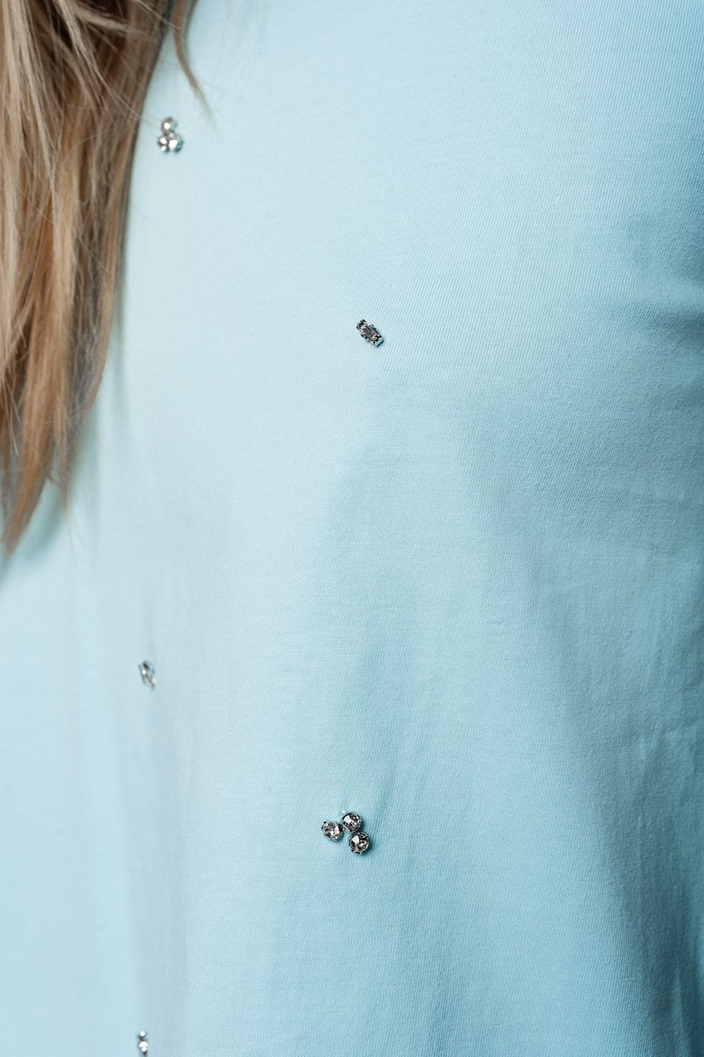 T-shirt blu con strass