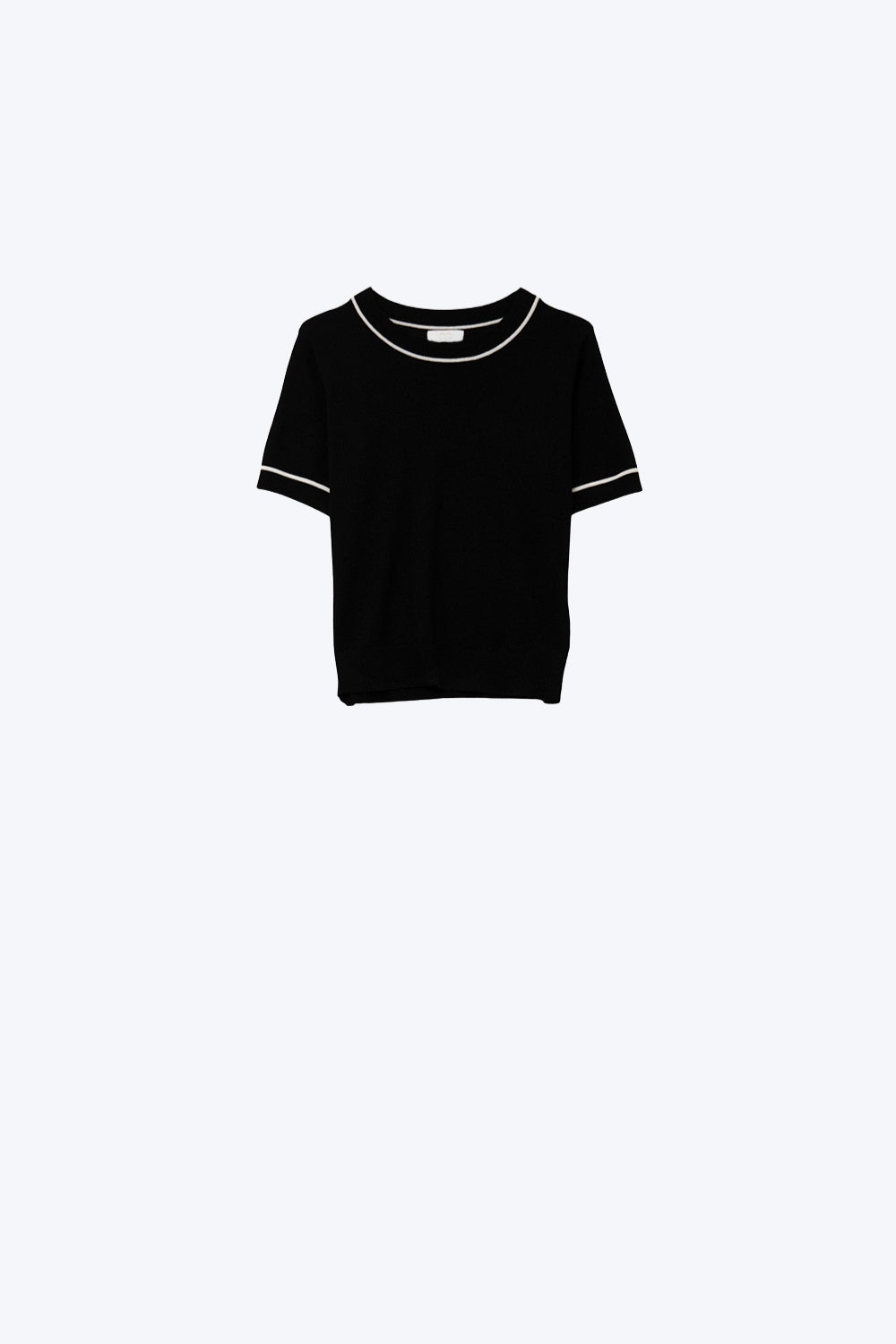 Q2 Top nero a manica corta in maglia con finiture a contrasto