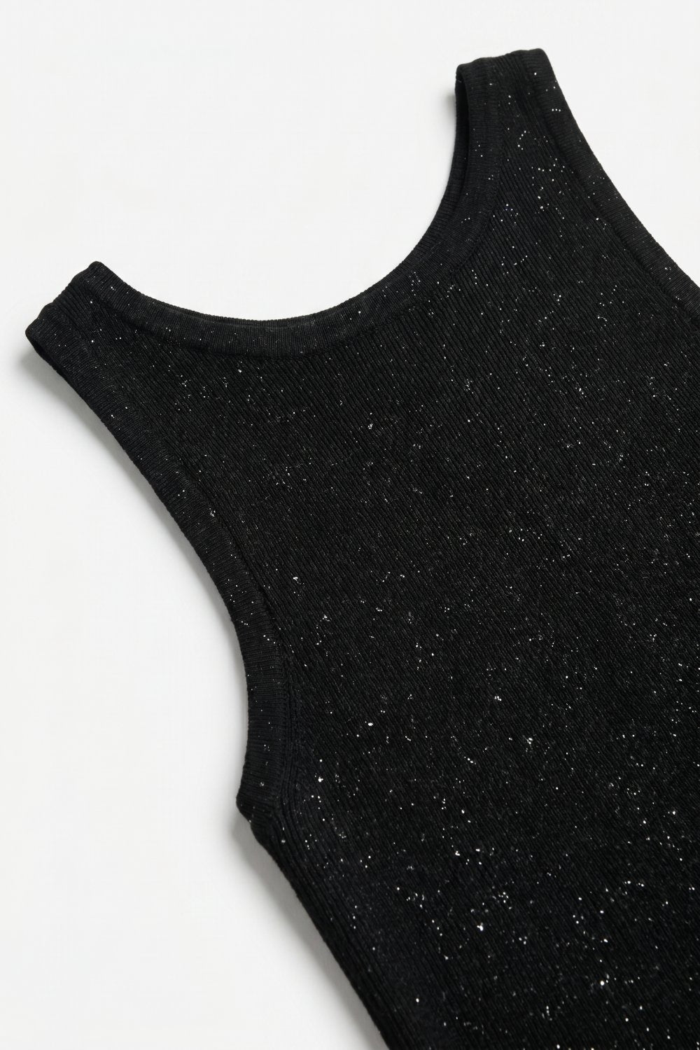 Top senza maniche in maglia fine glitterata nera