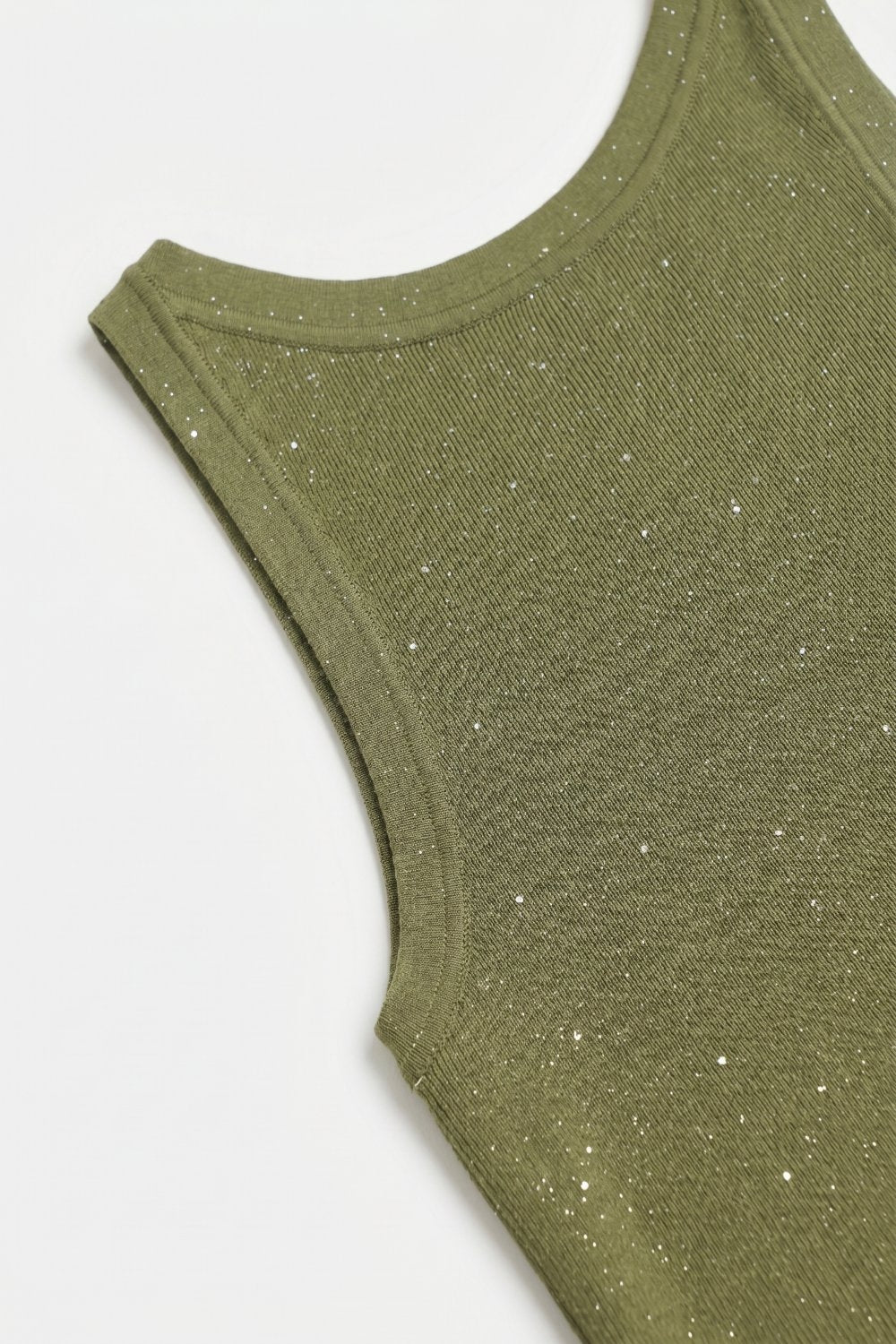 Top senza maniche in maglia fine oliva con glitter