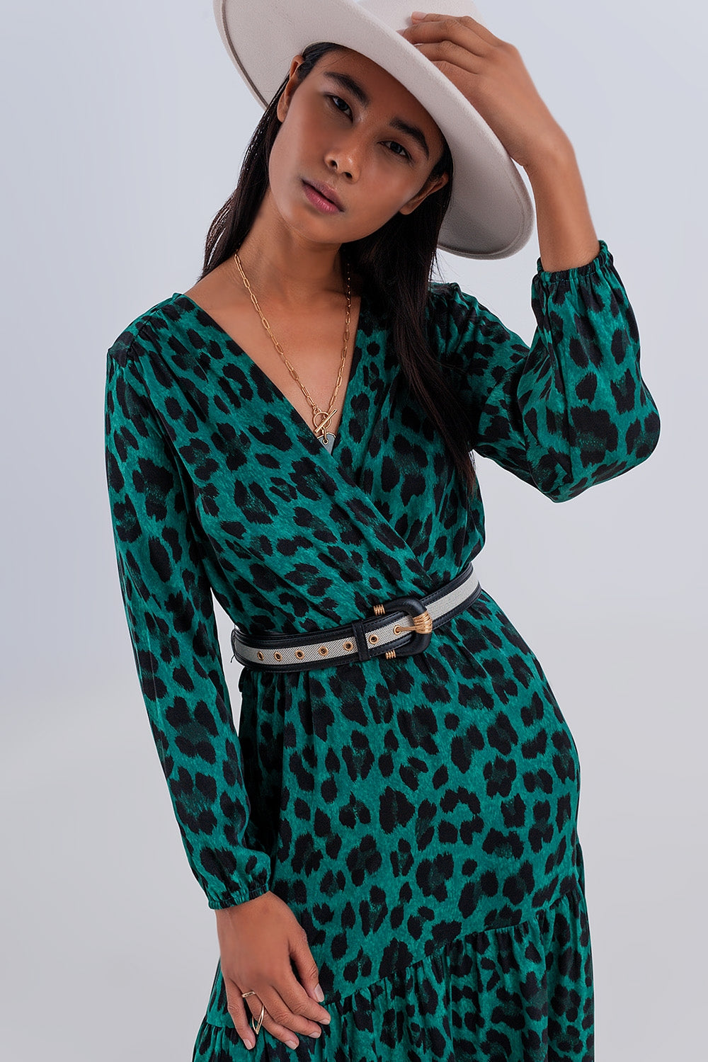 Vestito scalda cuore maxi color verde a balze a manica lunga