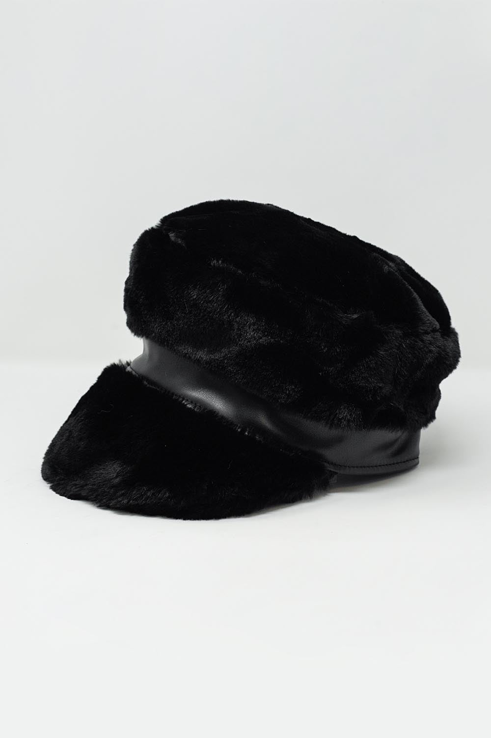 Q2 Berretto baker boy in pile borg colore nero