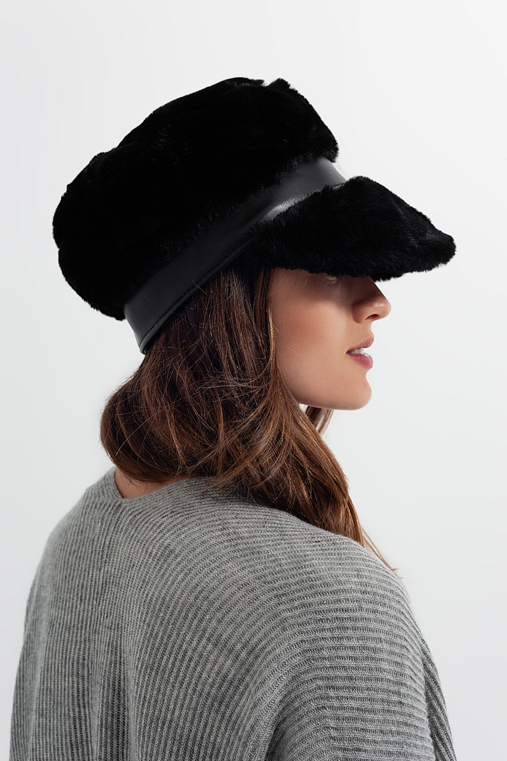 Berretto baker boy in pile borg colore nero