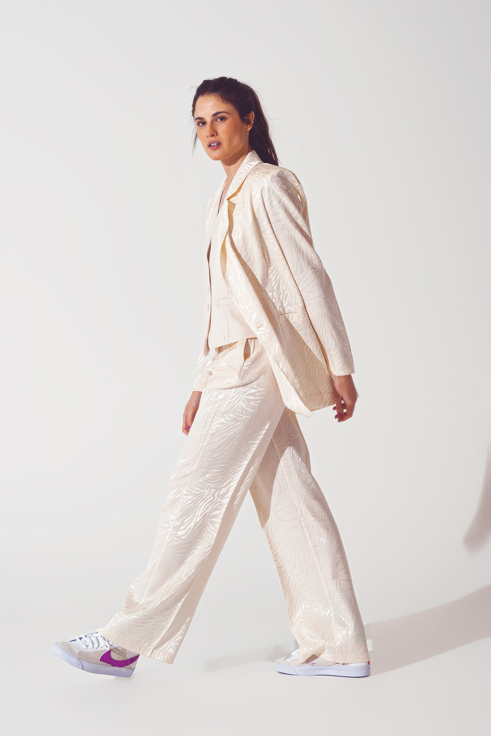 Blazer oversize con stampa zebrata in bianco