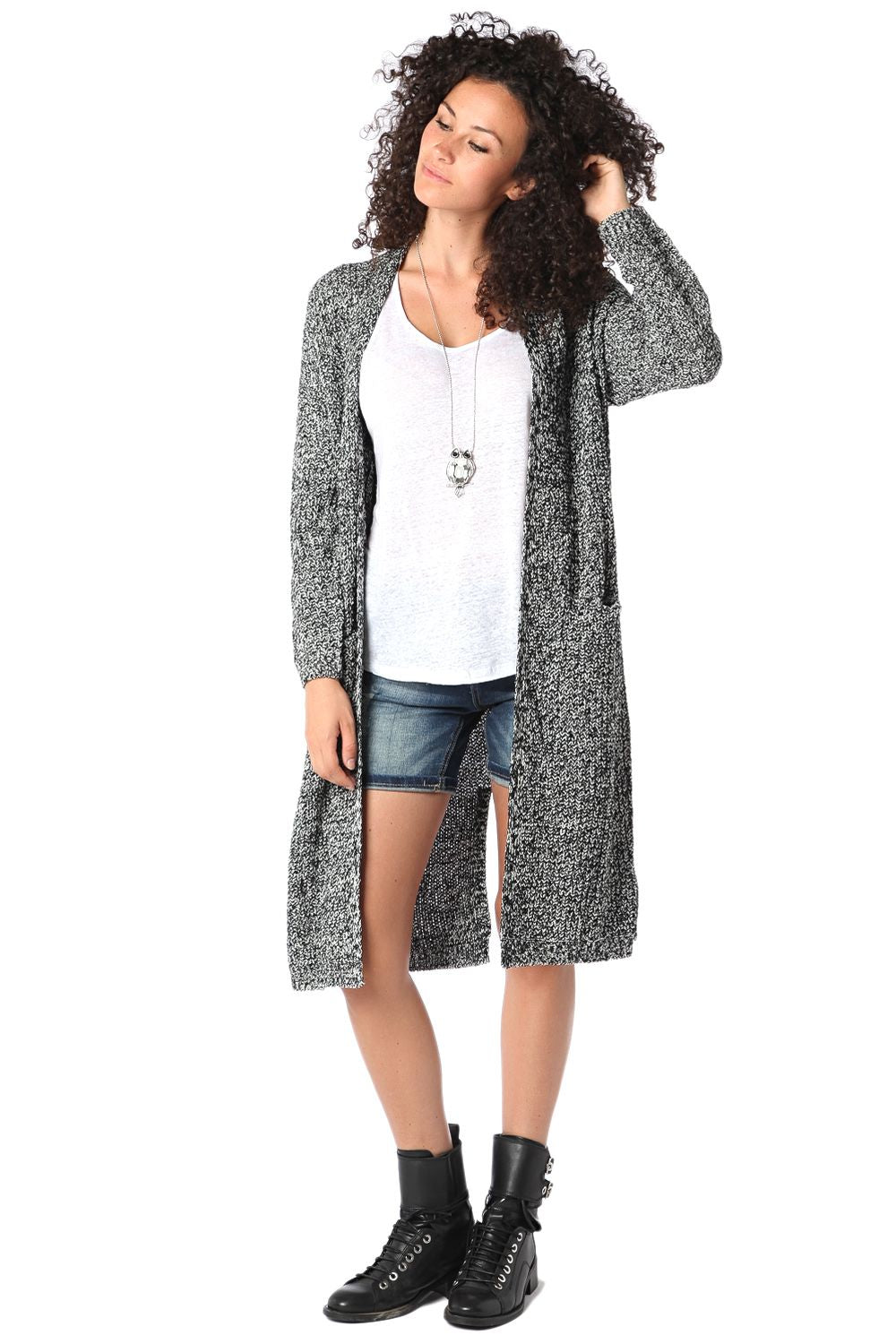 Cardigan lungo nero e bianco