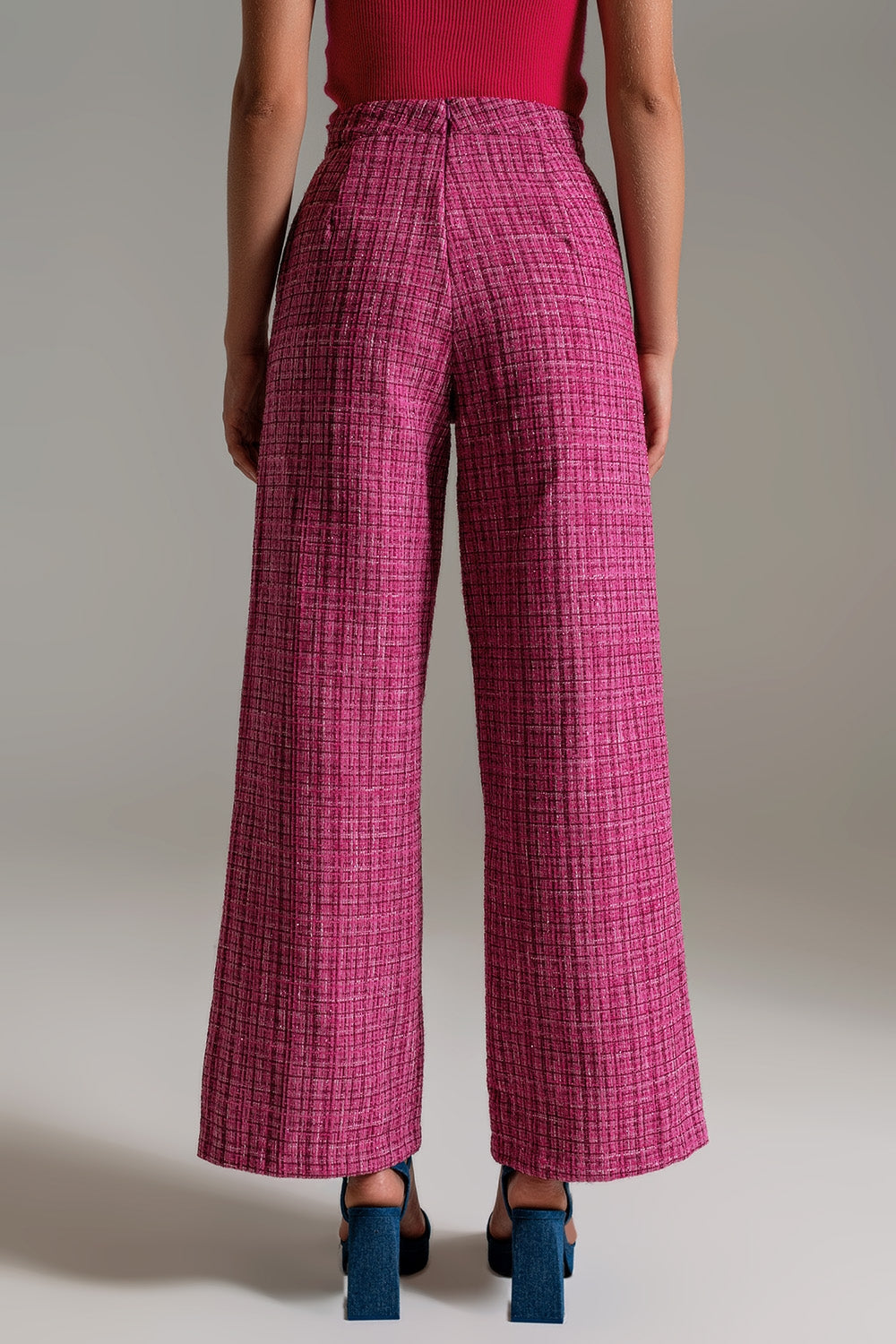 Pantaloni stile marinaio in tweed con dettagli a bottoni in rosa