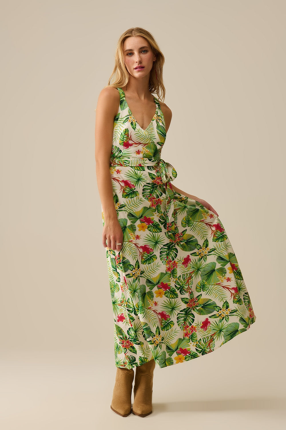 Abito lungo bianco con stampa tropicale