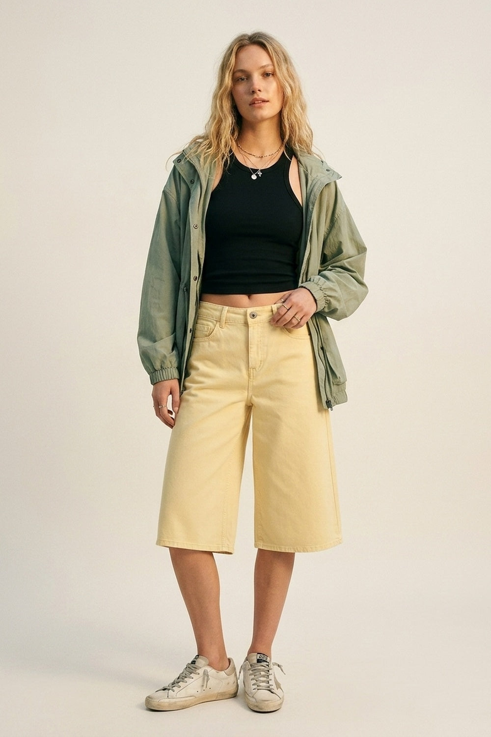 Bermuda in denim elasticizzato color Giallo Burro