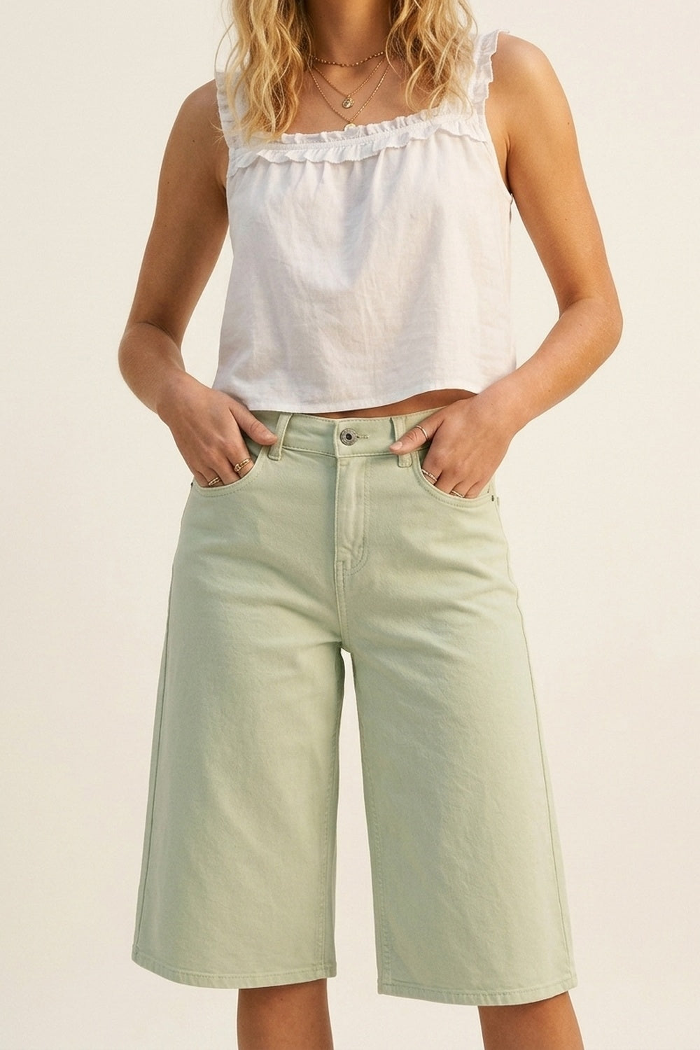 Bermuda in denim elasticizzato verde menta