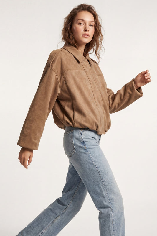 Q2 Bomber cropped con effetto scamosciato