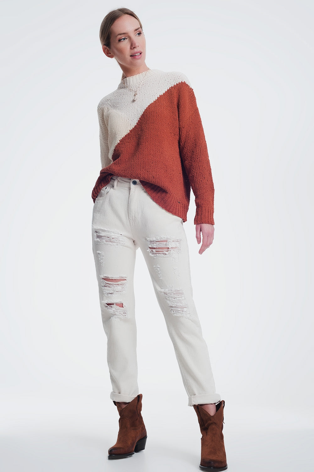 Boyfriend jeans strappati beige