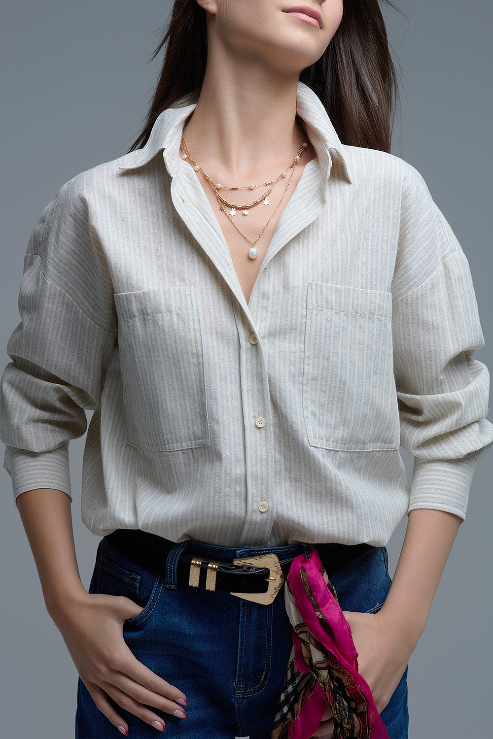 Camicia a righe rilassata con tasche sul petto oversize