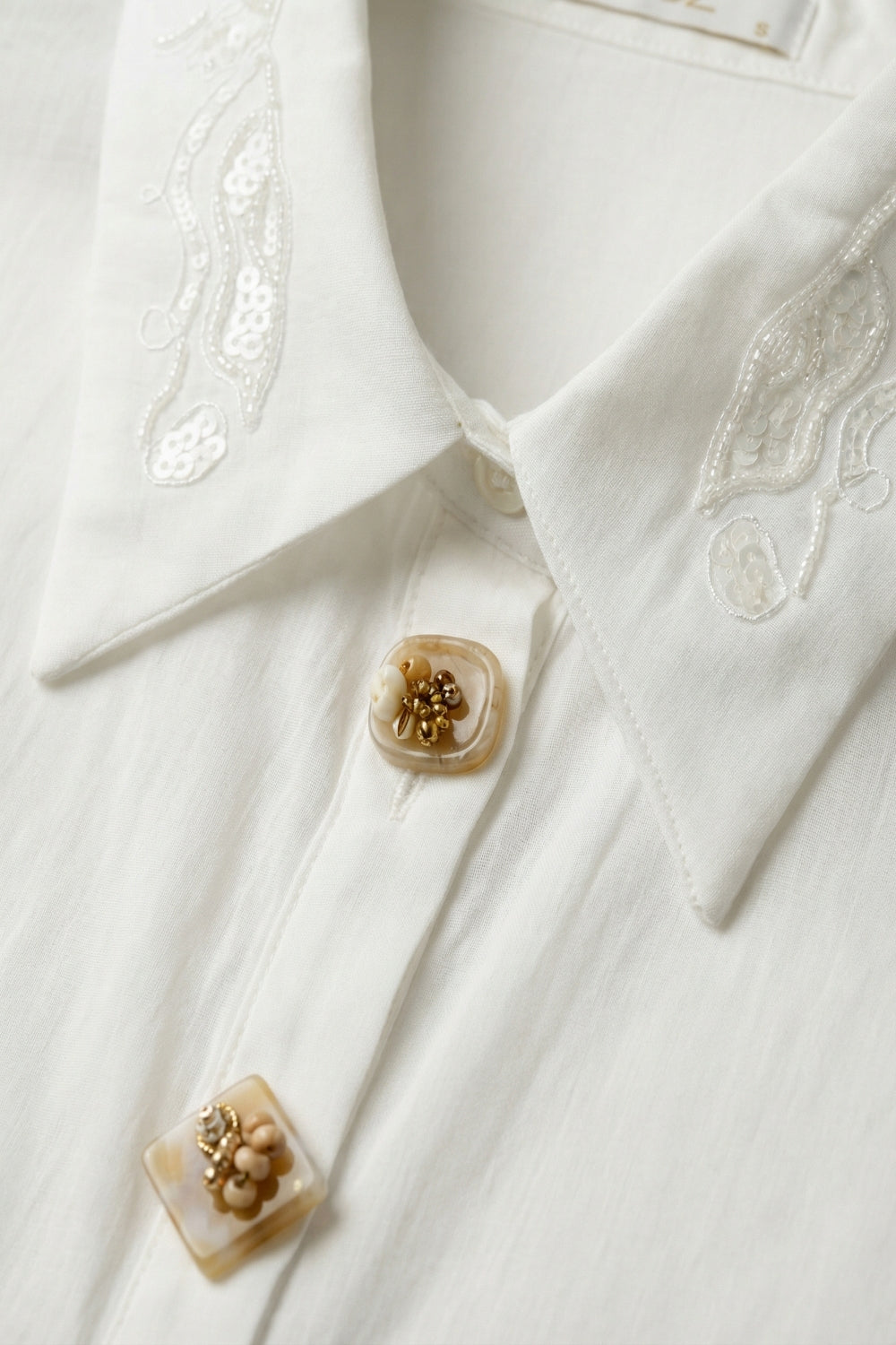 Camicia Bianca con Colletto Ricamato a Paillettes