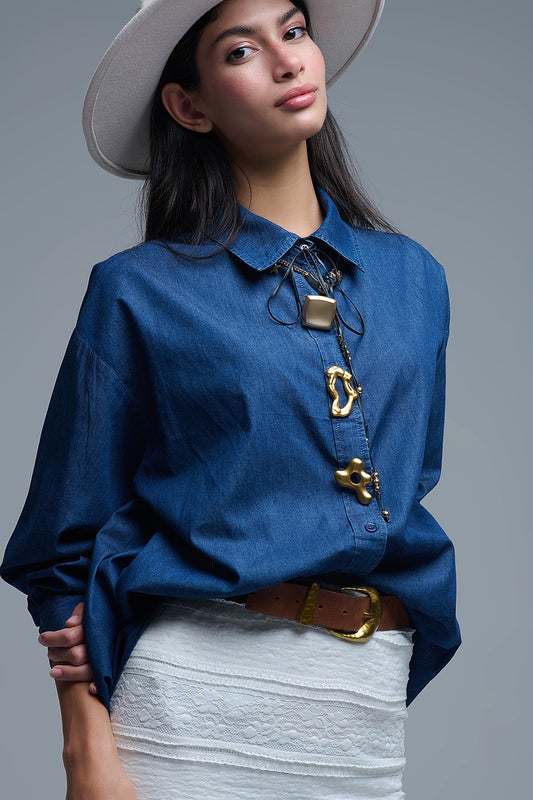 Q2 Camicia di jeans rilassata con bottoni astratti dorati