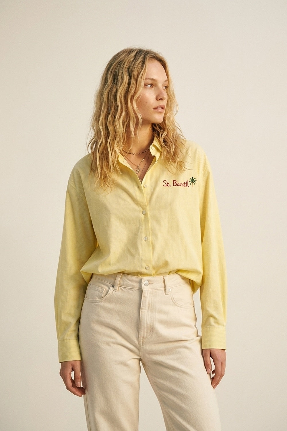 Q2 Camicia gialla a righe con ricamo St Barth