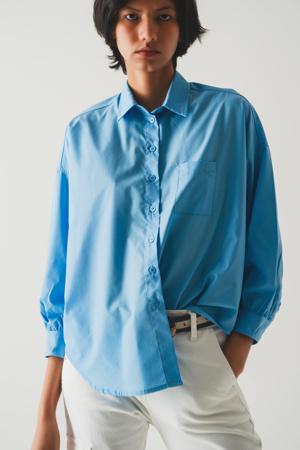 Camicia in popeline blu con maniche voluminose