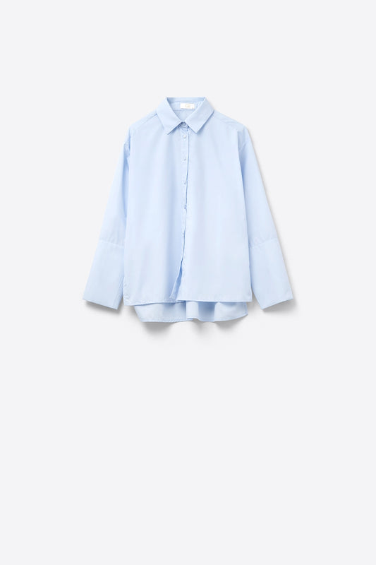 Q2 Camicia in popeline blu con polsini extra larghi
