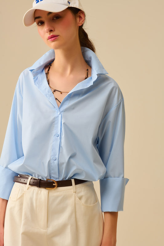 Q2 Camicia in popeline blu con polsini extra larghi
